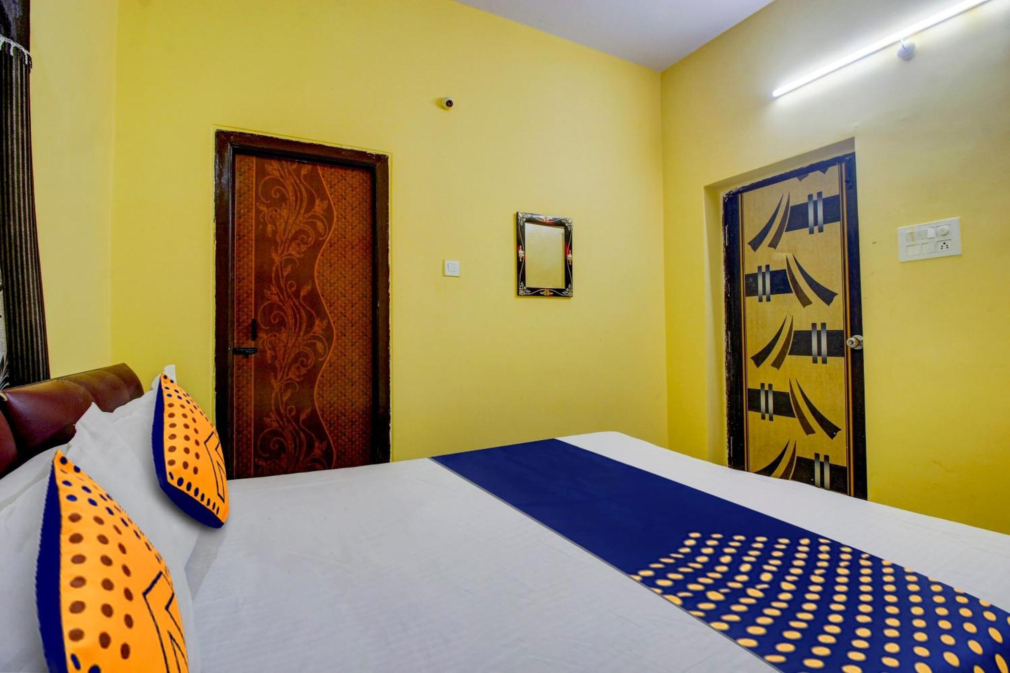 Spot On Sankalp Residency Hotel Haiderabad Buitenkant foto