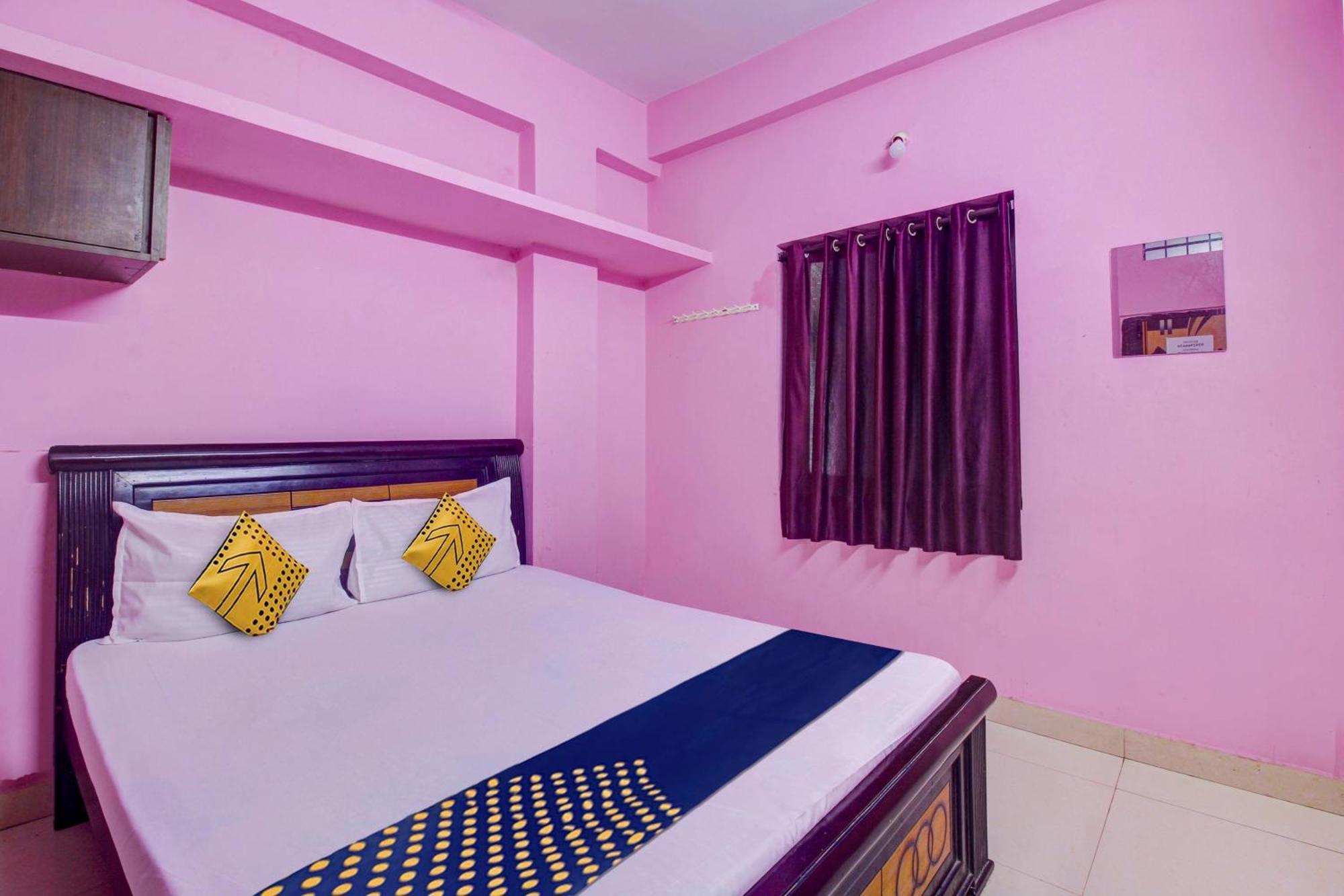Spot On Sankalp Residency Hotel Haiderabad Buitenkant foto
